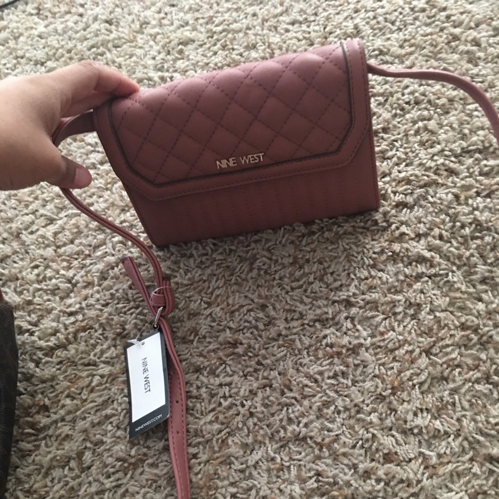 Nine West crossbody/clutch